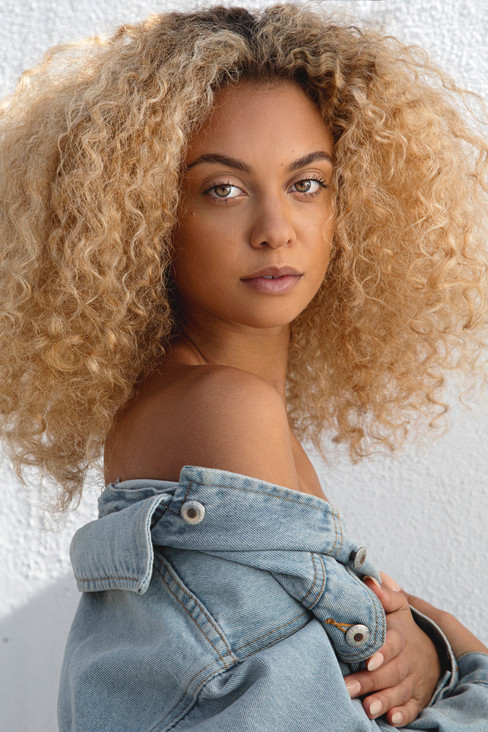 _chloebelle-_shotbyana-1 copy.jpg